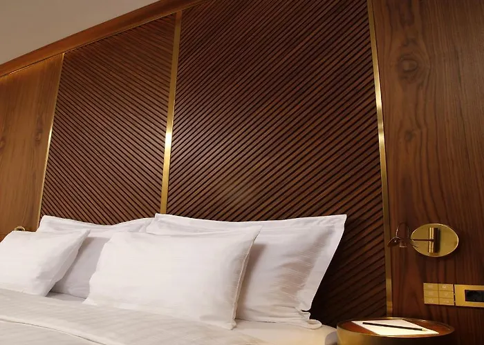 Kate Special Class & מלון 4*