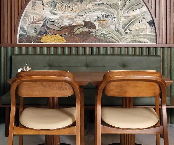 מלון Kate Special Class &