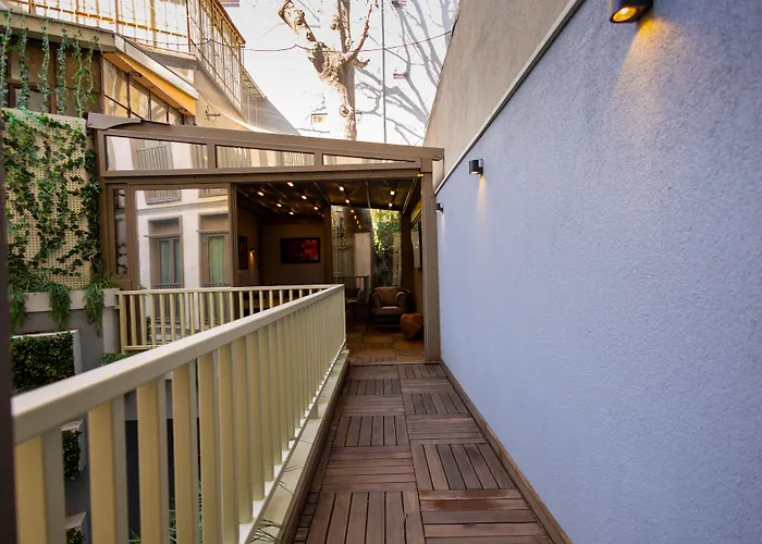 מלון Kate Special Class &