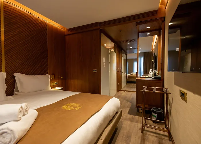 Kate Special Class & מלון