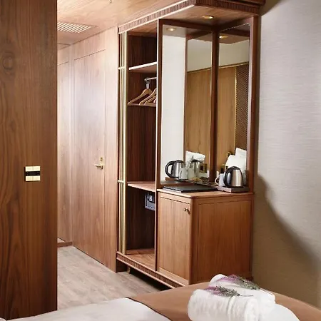 Kate Special Class & イスタンブール