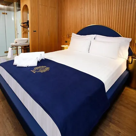 Kate Special Class & Hotell