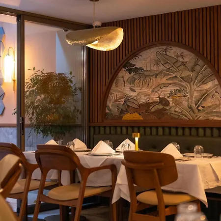 Kate Special Class & イスタンブール