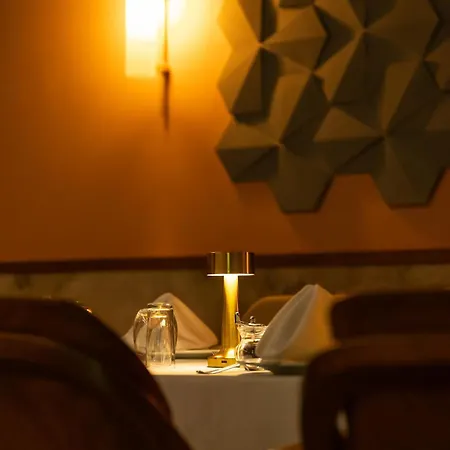 Kate Special Class & Hotell