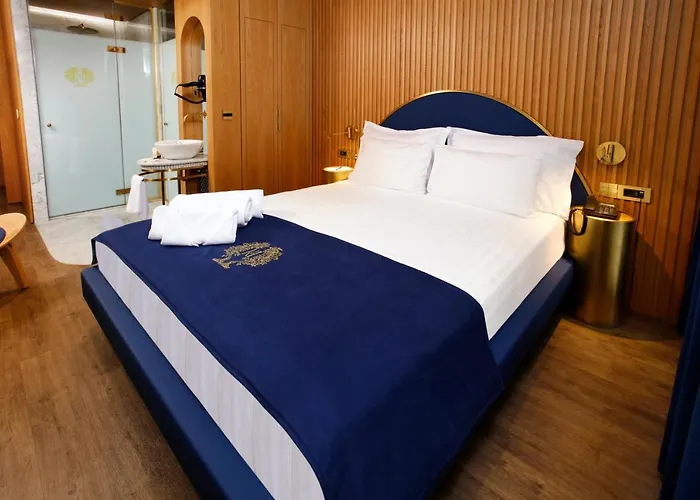 Kate Special Class & Hotell