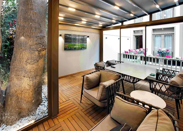 Kate Special Class & 4*