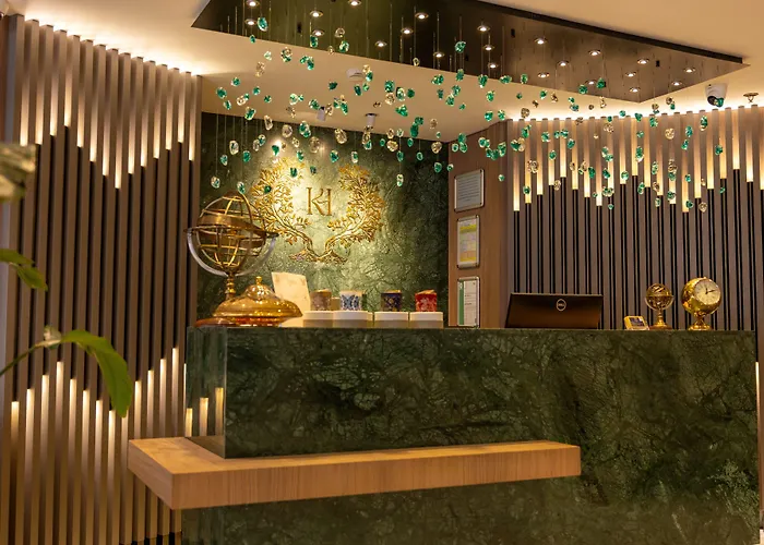 Kate Special Class & 4*