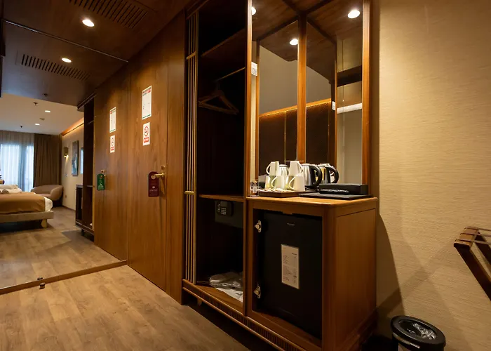 מלון Kate Special Class & 4*