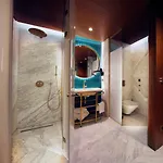 Kate Special Class & Hotel